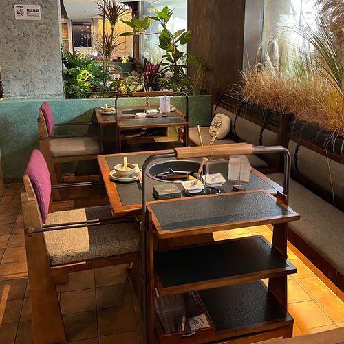 承德市岩板餐桌火锅桌 - 价格
